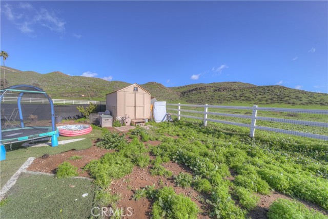 Detail Gallery Image 18 of 39 For 32986 Grand Ave, Winchester,  CA 92596 - 4 Beds | 3 Baths