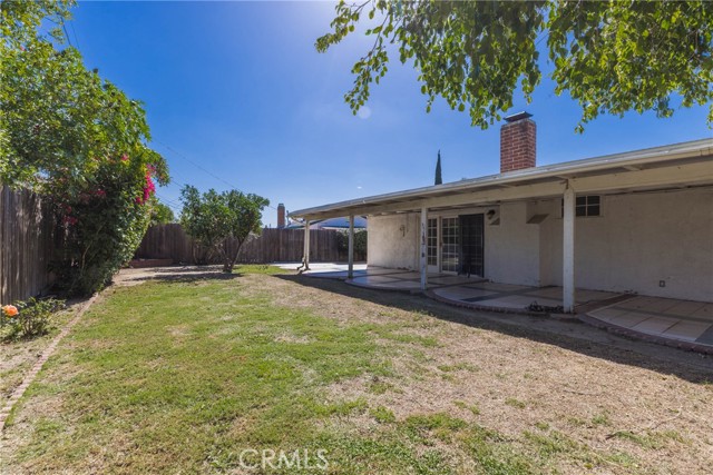 Detail Gallery Image 39 of 48 For 17149 Donmetz, Granada Hills,  CA 91344 - 4 Beds | 2 Baths