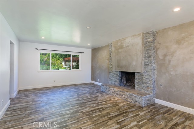1409 Los Amigos Avenue photo 6