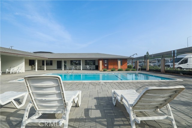 Detail Gallery Image 25 of 64 For 13202 Hoover Street, #18,  Westminster,  CA 92683 - 3 Beds | 2 Baths