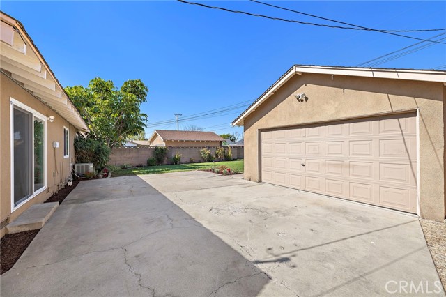 Detail Gallery Image 20 of 24 For 1409 E Orange Grove, Orange,  CA 92867 - 3 Beds | 2 Baths
