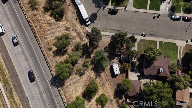 Detail Gallery Image 9 of 11 For 2243 E Cambridge Ave, Fresno,  CA 93703 - – Beds | – Baths