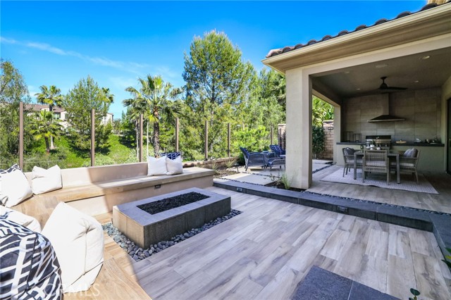 Detail Gallery Image 16 of 51 For 63 Berna, Lake Forest,  CA 92630 - 5 Beds | 4 Baths