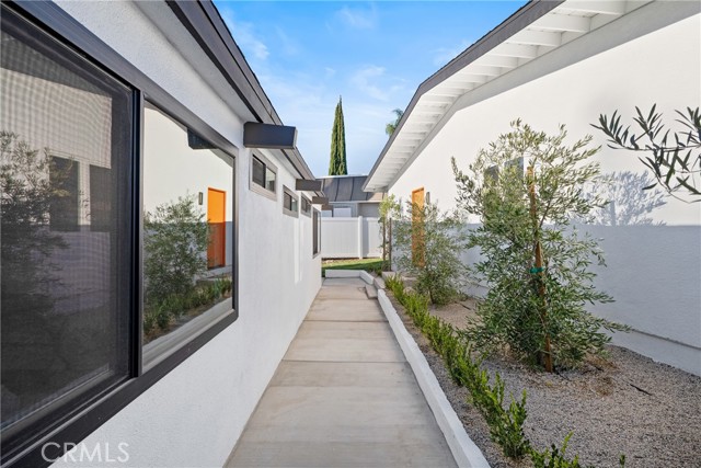 5491 Rockledge Drive, Buena Park CA: https://media.crmls.org/medias/e44e70b0-2da2-471b-ae8f-82914121fb08.jpg