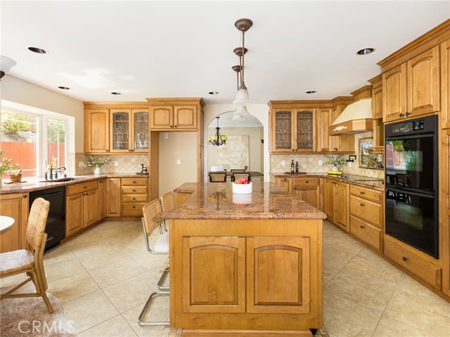 Detail Gallery Image 20 of 61 For 28422 Seamount Dr, Rancho Palos Verdes,  CA 90275 - 5 Beds | 3 Baths