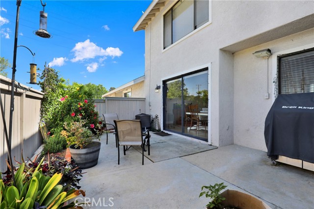 Detail Gallery Image 18 of 36 For 3 Autumn Hill Ln, Laguna Hills,  CA 92653 - 4 Beds | 2/1 Baths