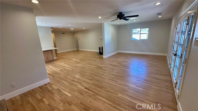 Detail Gallery Image 16 of 22 For 23012 Gilmore St, West Hills,  CA 91307 - 4 Beds | 2 Baths