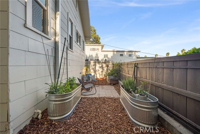 Detail Gallery Image 23 of 27 For 3908 Edison Walk, Los Angeles,  CA 90032 - 2 Beds | 2 Baths