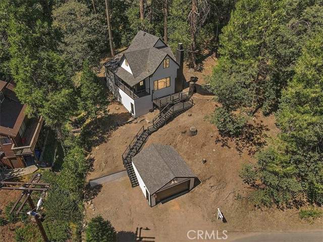 Detail Gallery Image 3 of 41 For 23913 Bowl Rd, Crestline,  CA 92325 - 4 Beds | 2 Baths