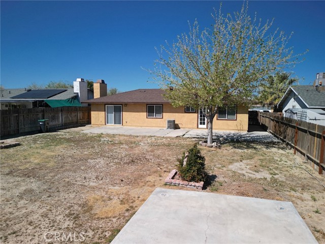 Detail Gallery Image 15 of 23 For 37334 55th St, Palmdale,  CA 93552 - 4 Beds | 2 Baths
