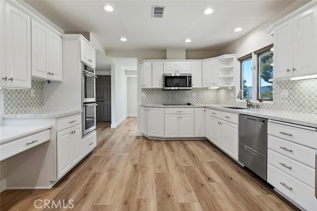 Detail Gallery Image 11 of 63 For 611 Camino Manzanas, Thousand Oaks,  CA 91360 - 4 Beds | 2/1 Baths