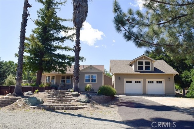 Detail Gallery Image 2 of 37 For 5 W 12th St, Paso Robles,  CA 93446 - 3 Beds | 3 Baths
