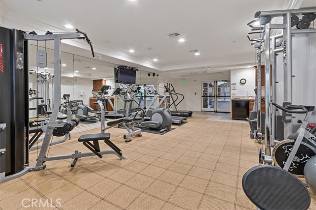 Detail Gallery Image 30 of 31 For 12026 Hoffman Steet #101,  Studio City,  CA 91604 - 3 Beds | 3 Baths