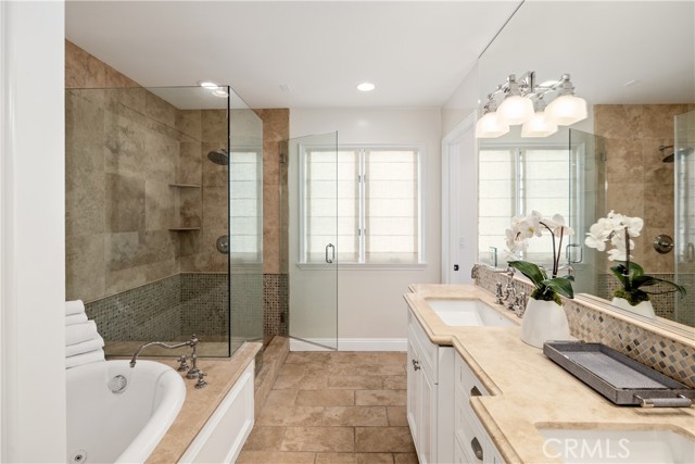 2211 Vista Drive, Manhattan Beach, California 90266, 3 Bedrooms Bedrooms, ,3 BathroomsBathrooms,Residential,Sold,Vista,SB21197291