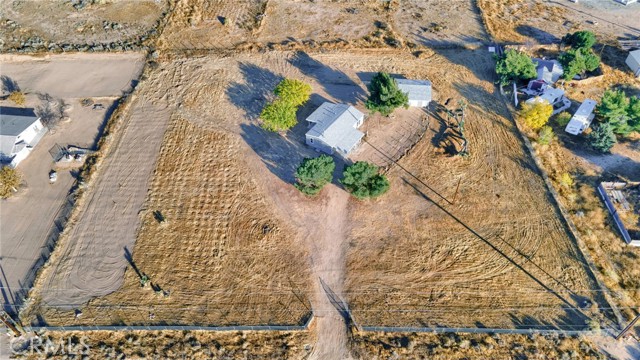 Detail Gallery Image 5 of 40 For 8783 Sonora Rd, Phelan,  CA 92371 - 3 Beds | 2 Baths