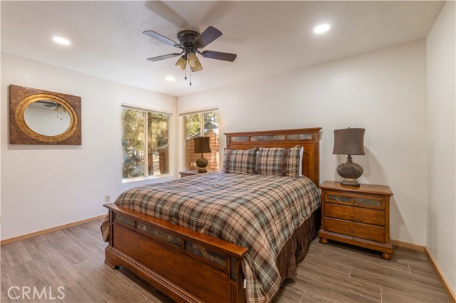 Detail Gallery Image 22 of 53 For 42518 Gold Rush Dr, Big Bear Lake,  CA 92315 - 5 Beds | 6/2 Baths