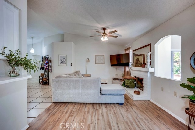 Detail Gallery Image 6 of 45 For 930 Countryside St, Hemet,  CA 92545 - – Beds | – Baths