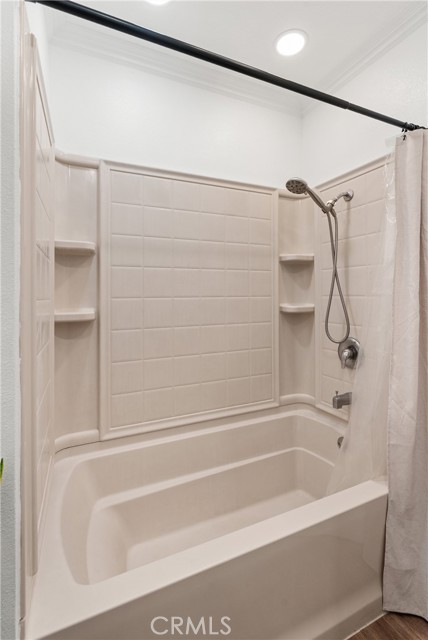 Detail Gallery Image 15 of 28 For 2323 Huntington St #904,  Huntington Beach,  CA 92648 - 3 Beds | 2 Baths