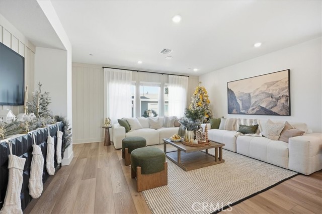 Detail Gallery Image 8 of 34 For 11427 Wildflower Ln, El Monte,  CA 91731 - 3 Beds | 3/1 Baths