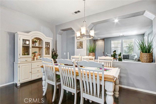 Detail Gallery Image 6 of 20 For 3310 Treehouse, Perris,  CA 92571 - 3 Beds | 2 Baths