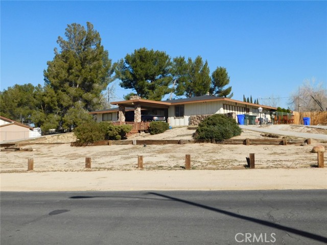 19164 Tomahawk RD, Apple Valley, CA 92307 thumbnail