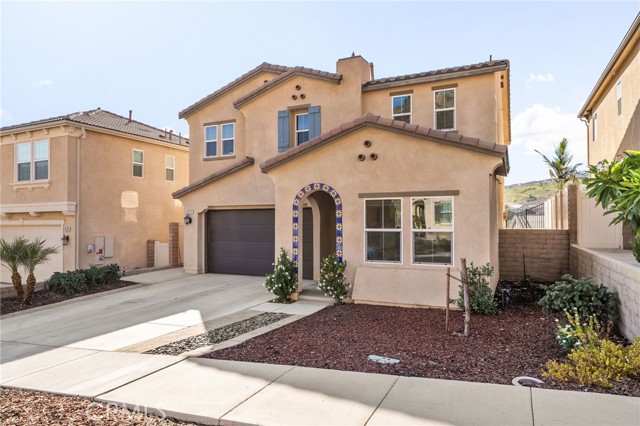 24717 Rockston Drive, Corona CA: https://media.crmls.org/medias/e459d35c-d8ea-46a1-926a-6f0ec7139502.jpg