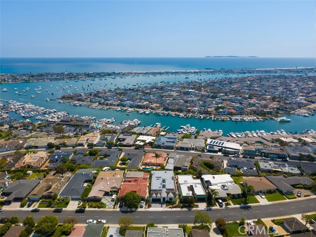 1501 Serenade, Corona del Mar CA: https://media.crmls.org/medias/e45a28b6-45ae-4d8d-9718-75ccd094a8f1.jpg