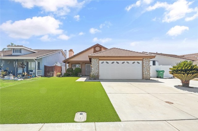 27081 School Park Drive, Menifee CA: https://media.crmls.org/medias/e45b3c3b-8aa8-4430-ade5-e11e72426cfe.jpg