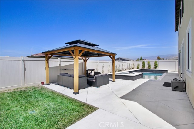 Detail Gallery Image 30 of 39 For 1212 Venice Ave, Mentone,  CA 92359 - 4 Beds | 3 Baths