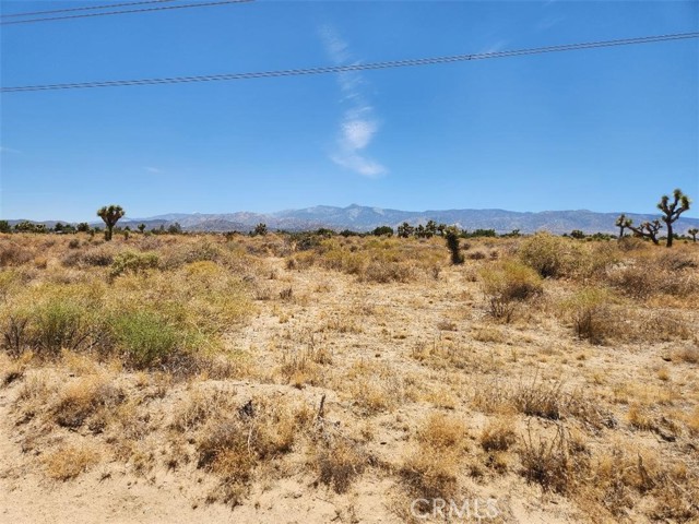 Detail Gallery Image 1 of 6 For 1 Coyote Rd, Phelan,  CA 92371 - – Beds | – Baths