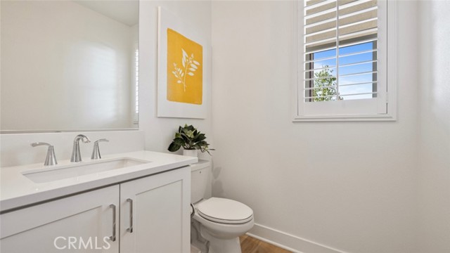 Detail Gallery Image 20 of 33 For 129 Seep, Irvine,  CA 92618 - 4 Beds | 3/2 Baths