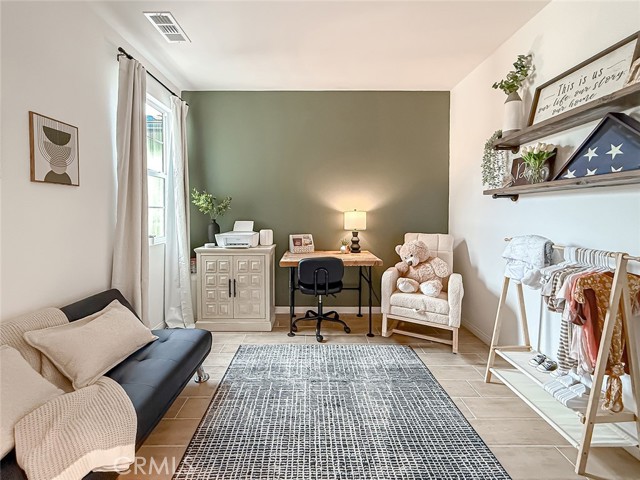 Detail Gallery Image 26 of 73 For 246 San Miguel Island Dr, Camarillo,  CA 93012 - 4 Beds | 2/1 Baths