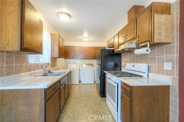 Detail Gallery Image 13 of 30 For 3494 Santa Maria St, Oceanside,  CA 92056 - 2 Beds | 1 Baths