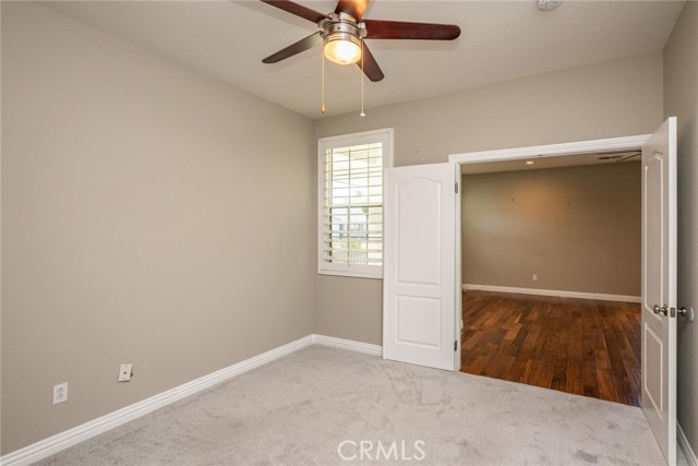 2354 Versailles Street, San Jacinto CA: https://media.crmls.org/medias/e45eb0f7-3902-497e-a454-91e035844d65.jpg