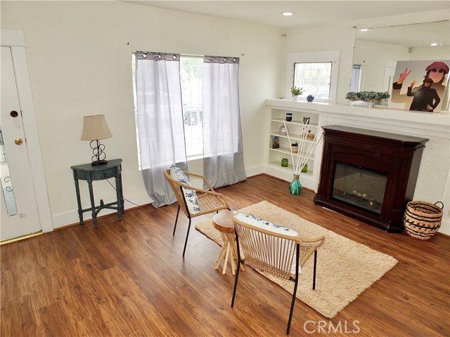 Detail Gallery Image 11 of 39 For 2290 Pasadena Ave, Long Beach,  CA 90806 - 2 Beds | 1/1 Baths