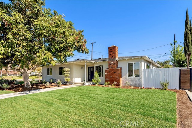 Detail Gallery Image 2 of 24 For 1600 S Danehurst Ave, Glendora,  CA 91740 - 4 Beds | 2 Baths