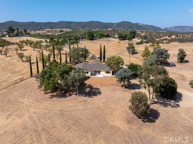 Detail Gallery Image 40 of 51 For 6095 Vista Serrano, Paso Robles,  CA 93446 - 4 Beds | 2 Baths