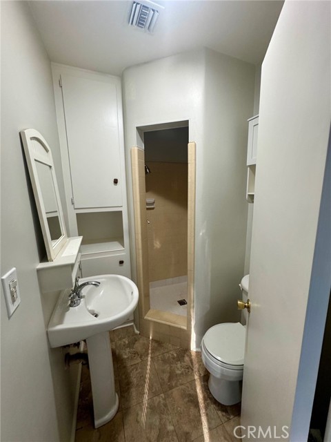 Detail Gallery Image 18 of 19 For 243 Brightview Dr, Glendora,  CA 91741 - 3 Beds | 2 Baths
