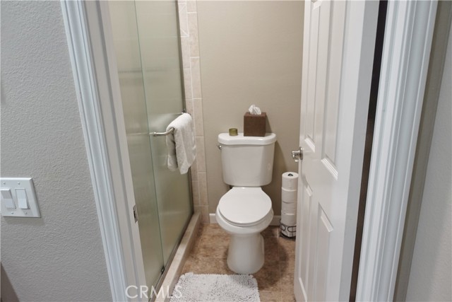 7262 Yellowtail Dr, Huntington Beach CA: https://media.crmls.org/medias/e46334b8-d0a8-4f0a-a907-e031e667e55b.jpg