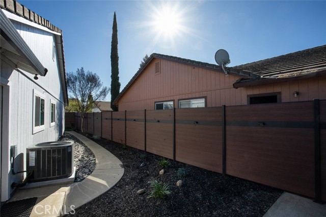 Detail Gallery Image 46 of 58 For 1805 Whispering Oaks Dr, Yuba City,  CA 95991 - 4 Beds | 2 Baths