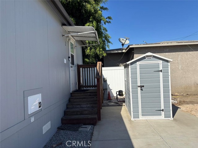 Detail Gallery Image 10 of 42 For 16540 Whittier Bld #2,  Whittier,  CA 90603 - 1 Beds | 2 Baths