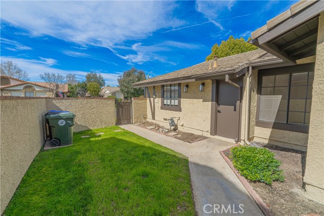 Detail Gallery Image 5 of 22 For 25712 Lupita, Valencia,  CA 91355 - 3 Beds | 2 Baths