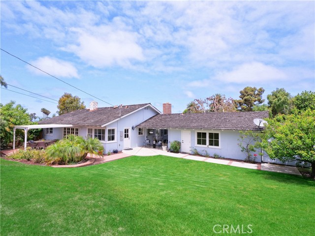 2100 Chelsea Road, Palos Verdes Estates CA: https://media.crmls.org/medias/e466e618-fb0a-4516-8a1e-e6c6e5cebea4.jpg