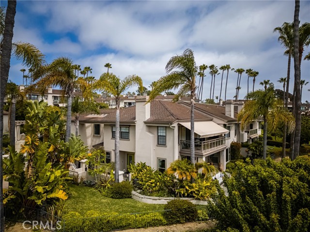 Detail Gallery Image 8 of 67 For 27 Seabrook #73,  Newport Beach,  CA 92660 - 2 Beds | 3 Baths