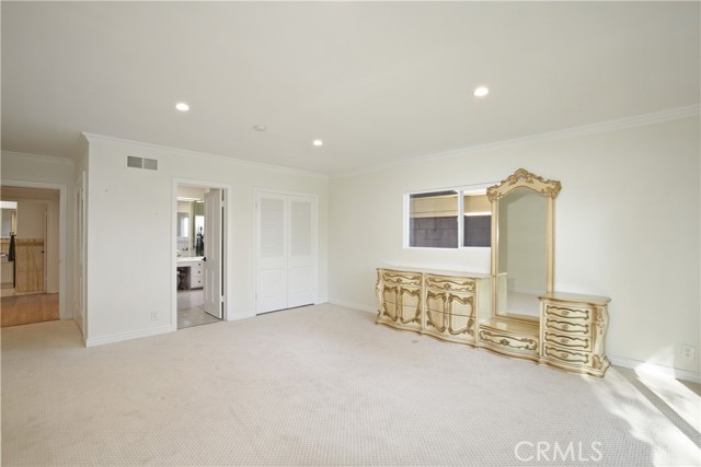 Detail Gallery Image 21 of 51 For 9122 Gainford St, Downey,  CA 90240 - 5 Beds | 4 Baths