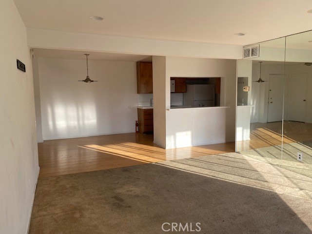 Detail Gallery Image 11 of 16 For 5460 White Oak F202,  Encino,  CA 91316 - 2 Beds | 2 Baths