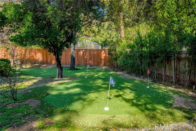 Detail Gallery Image 60 of 70 For 2065 E Altadena, Altadena,  CA 91001 - 7 Beds | 9 Baths