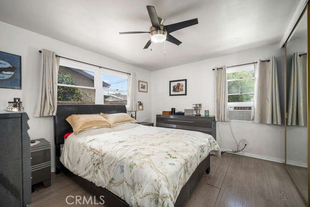 815 Marvista S Avenue, Seal Beach CA: https://media.crmls.org/medias/e468a273-d5be-4a37-a74e-522e71873c06.jpg