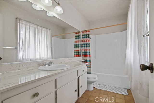 1540 238th Street, Harbor City CA: https://media.crmls.org/medias/e468b8ad-1b98-4a9f-860c-6236ce27accb.jpg