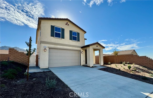 Detail Gallery Image 2 of 36 For 2459 Satsuma Cir, Riverside,  CA 92507 - 4 Beds | 2/1 Baths